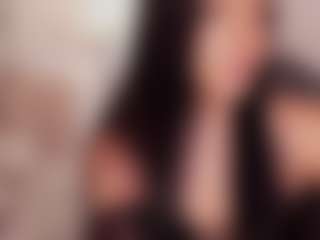Live cam show with Aili-queen - Big Tits on Camsoda