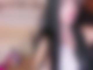 Live cam show with Aili-queen - Athletic on CamClone