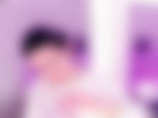 Live cam show with ALISSAHOWARD - No Smoking on Soda Cam