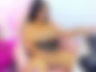 Live cam show with BiancaBueen - Period on Milfs Live