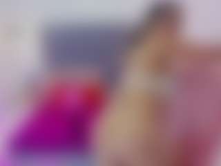 BiancaBueen's Live Sex Cam Show