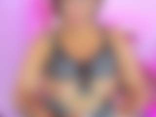 BiancaBueen's Live Sex Cam Show