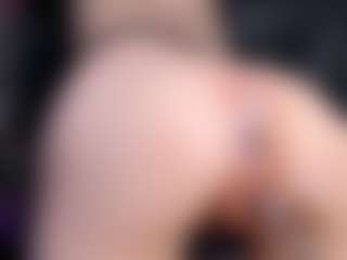 BonnyVel's Live Sex Cam Show