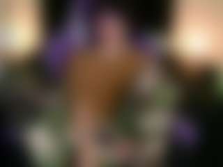 Live cam show with BonnyVel - Brown Eyes on Camsoda