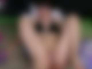 Live cam show with BonnyVel - Brown Eyes on Camsoda