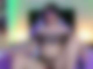 Live cam show with BonnyVel - Cock Rating on studioflirtlive.com
