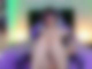 Live cam show with BonnyVel - No Smoking on milfzrlive.com