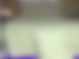 Live cam show with BonnyVel - British on googirlz