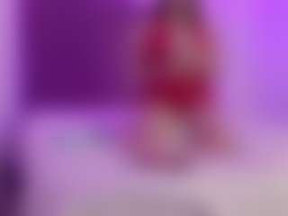 Live cam show with Carizajames - Tease Brown Hair on AdultVida.com