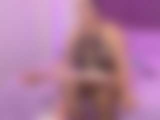 Live cam show with Carizajames - New White on Camsoda | united states