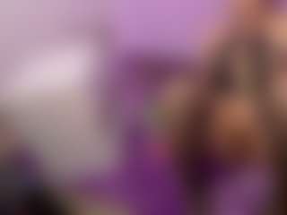 Live cam show with Carizajames - Thick on hotwifechat.live