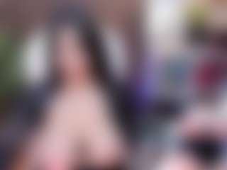 ellie-smith69's Live Sex Cam Show