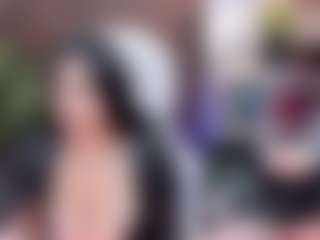ellie-smith69's Live Sex Cam Show