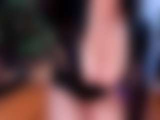 ellie-smith69's Live Sex Cam Show