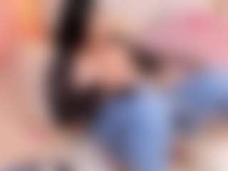 ellie-smith69's Live Sex Cam Show