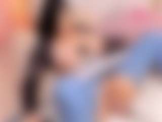ellie-smith69's Live Sex Cam Show