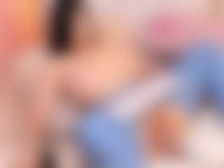 ellie-smith69's Live Sex Cam Show