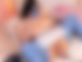 Live cam show with ellie-smith69 - Fingering on Camversity