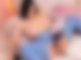 ellie-smith69's Live Sex Cam Show