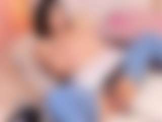 ellie-smith69's Live Sex Cam Show