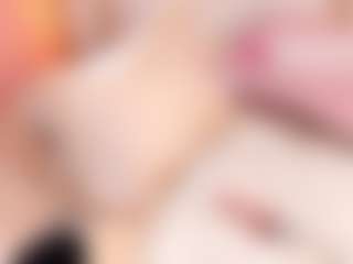 ellie-smith69's Live Sex Cam Show