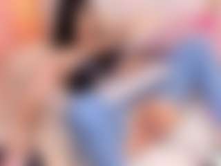 ellie-smith69's Live Sex Cam Show