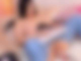 ellie-smith69's Live Sex Cam Show