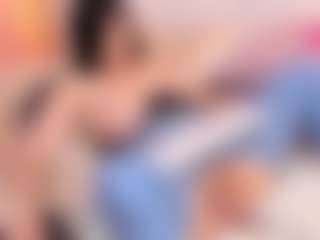 ellie-smith69's Live Sex Cam Show