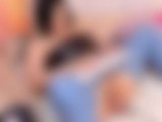 ellie-smith69's Live Sex Cam Show