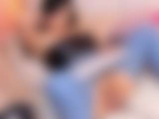 ellie-smith69's Live Sex Cam Show