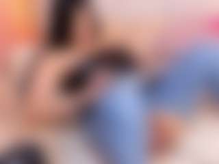 ellie-smith69's Live Sex Cam Show