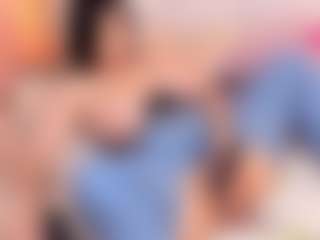 ellie-smith69's Live Sex Cam Show