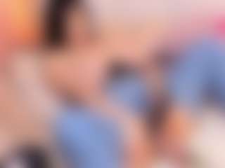 ellie-smith69's Live Sex Cam Show
