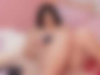 ellie-smith69's Live Sex Cam Show