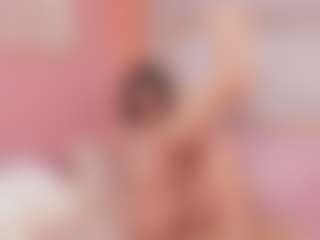ellie-smith69's Live Sex Cam Show