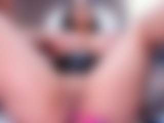 ellie-smith69's Live Sex Cam Show