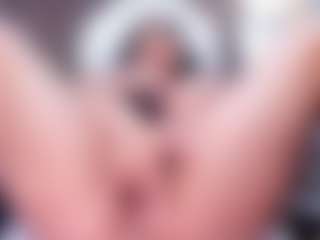 ellie-smith69's Live Sex Cam Show