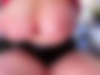 ellie-smith69's Live Sex Cam Show