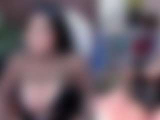 ellie-smith69's Live Sex Cam Show