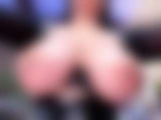 ellie-smith69's Live Sex Cam Show