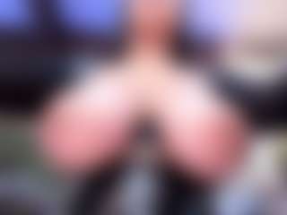 ellie-smith69's Live Sex Cam Show