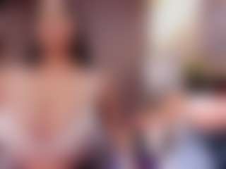 ellie-smith69's Live Sex Cam Show