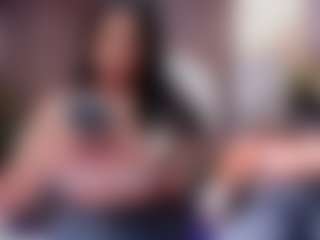 Live cam show with ellie-smith69 - Natural on Camsoda