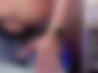 Live cam show with ellie-smith69 - Erotic Dance on Camsoda