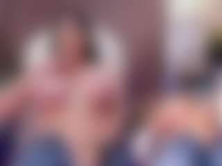 ellie-smith69's Live Sex Cam Show