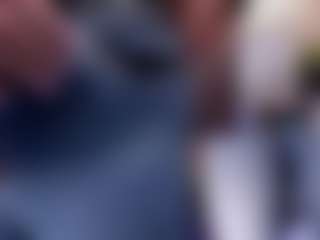 ellie-smith69's Live Sex Cam Show