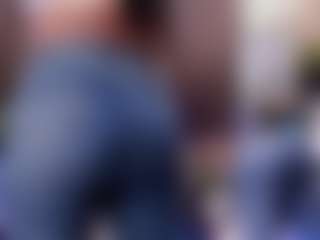 ellie-smith69's Live Sex Cam Show