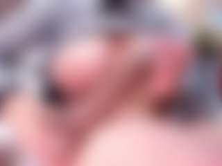 ellie-smith69's Live Sex Cam Show