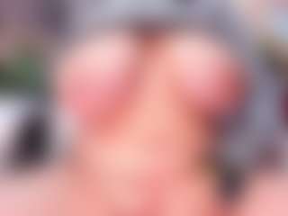 ellie-smith69's Live Sex Cam Show