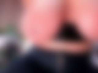 ellie-smith69's Live Sex Cam Show